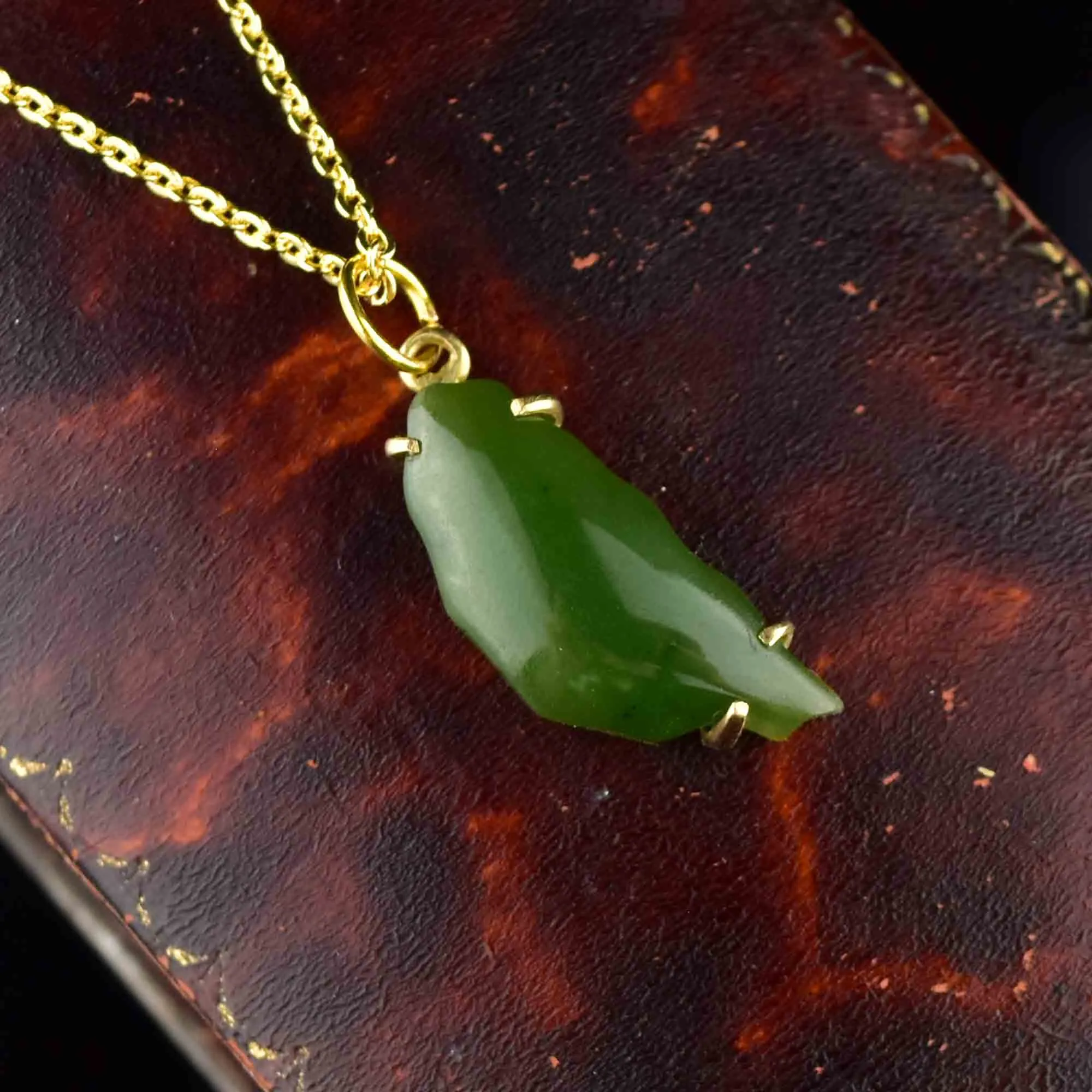 14K Gold Carved Green Jade Pendant Necklace