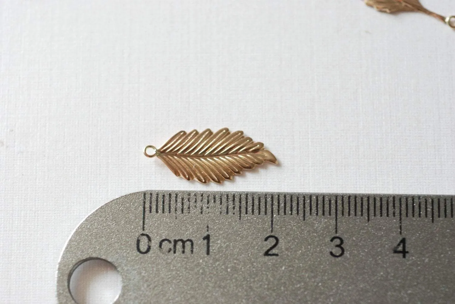 14k Gold Filled 9x21mm LEAF Pendants Charms Blanks Drops Dangles, Gold Filled Leaves, Gold Leaf, Gold Fill Leaf, Gold Nature Leaves Leaf Petal