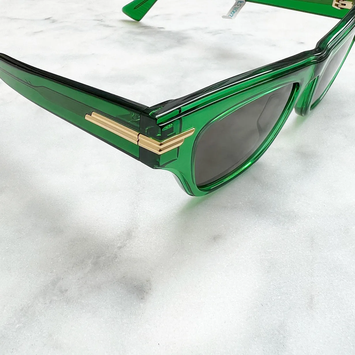 BV 1122 Sunglasses, Green (G)