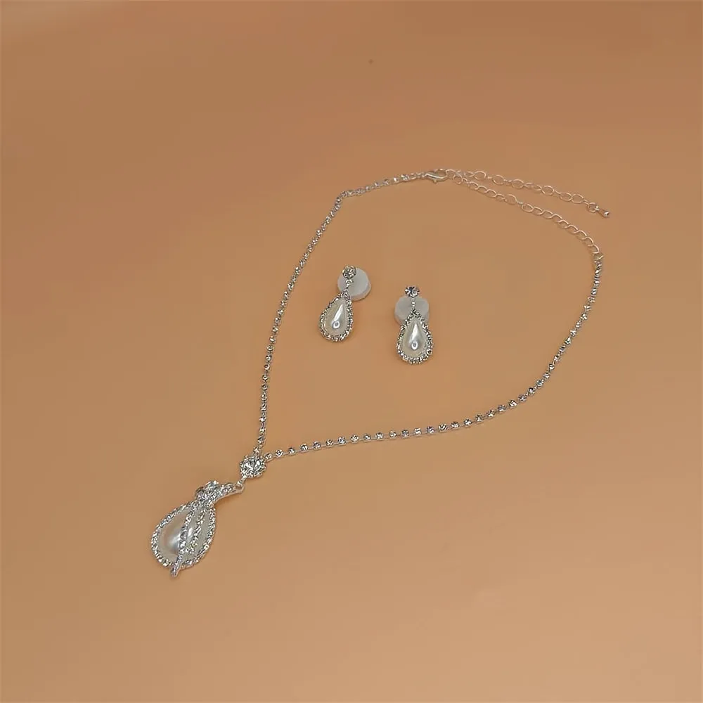 Elegant Pearl and Rhinestone Jewelry Set for Parties and Special Occasions