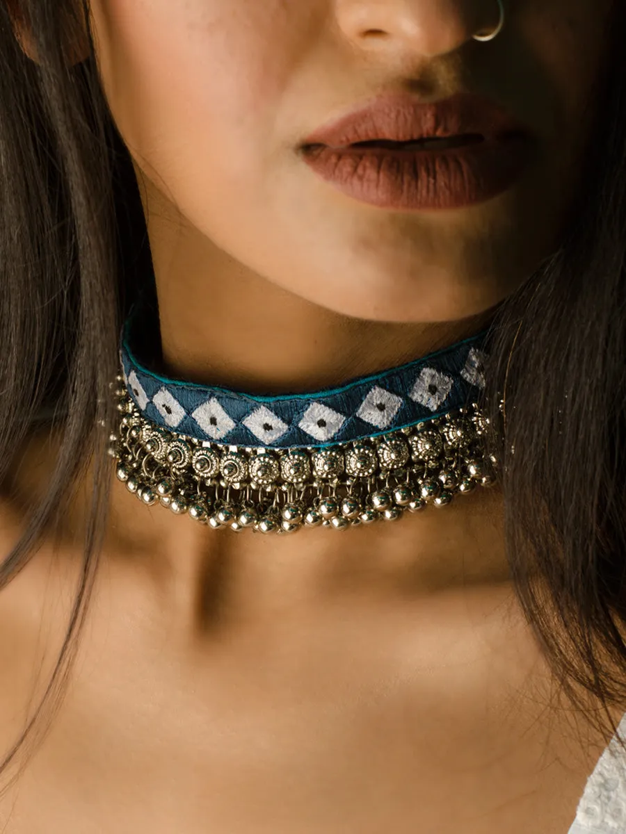 Garba Embroidered Choker 3