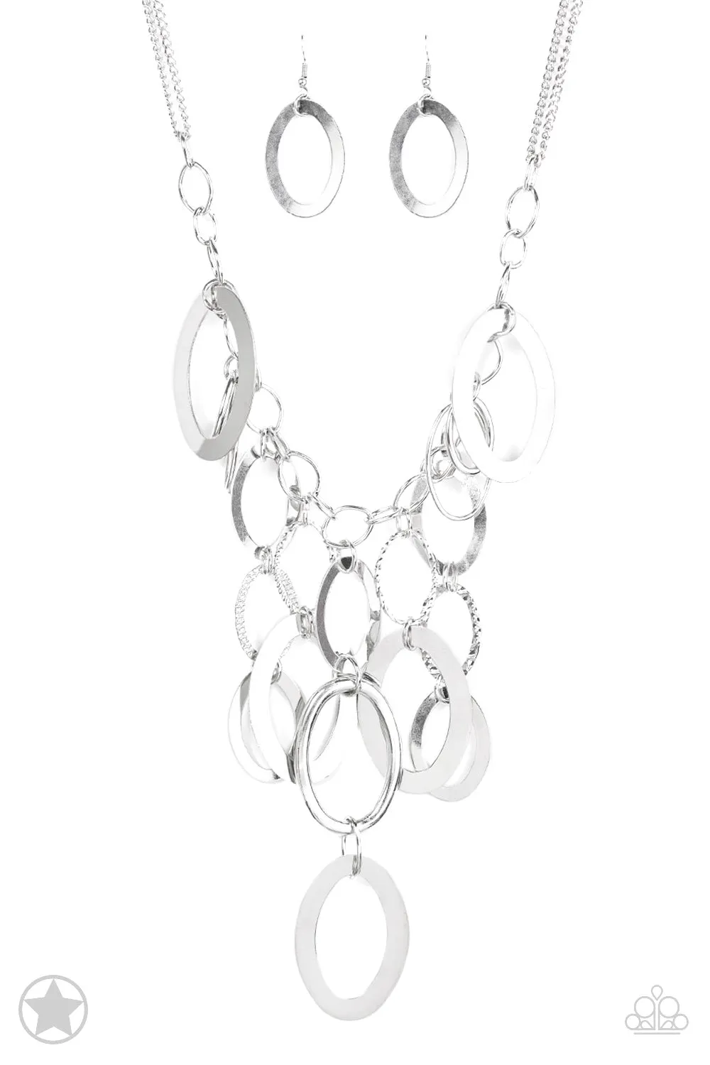 Paparazzi Accessories - A Silver Spell - Silver Blockbuster Necklace