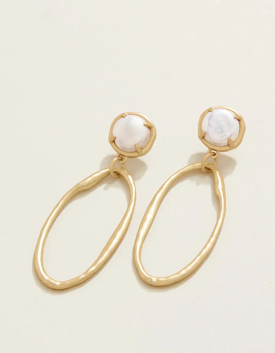 River Club Earrings Pearl