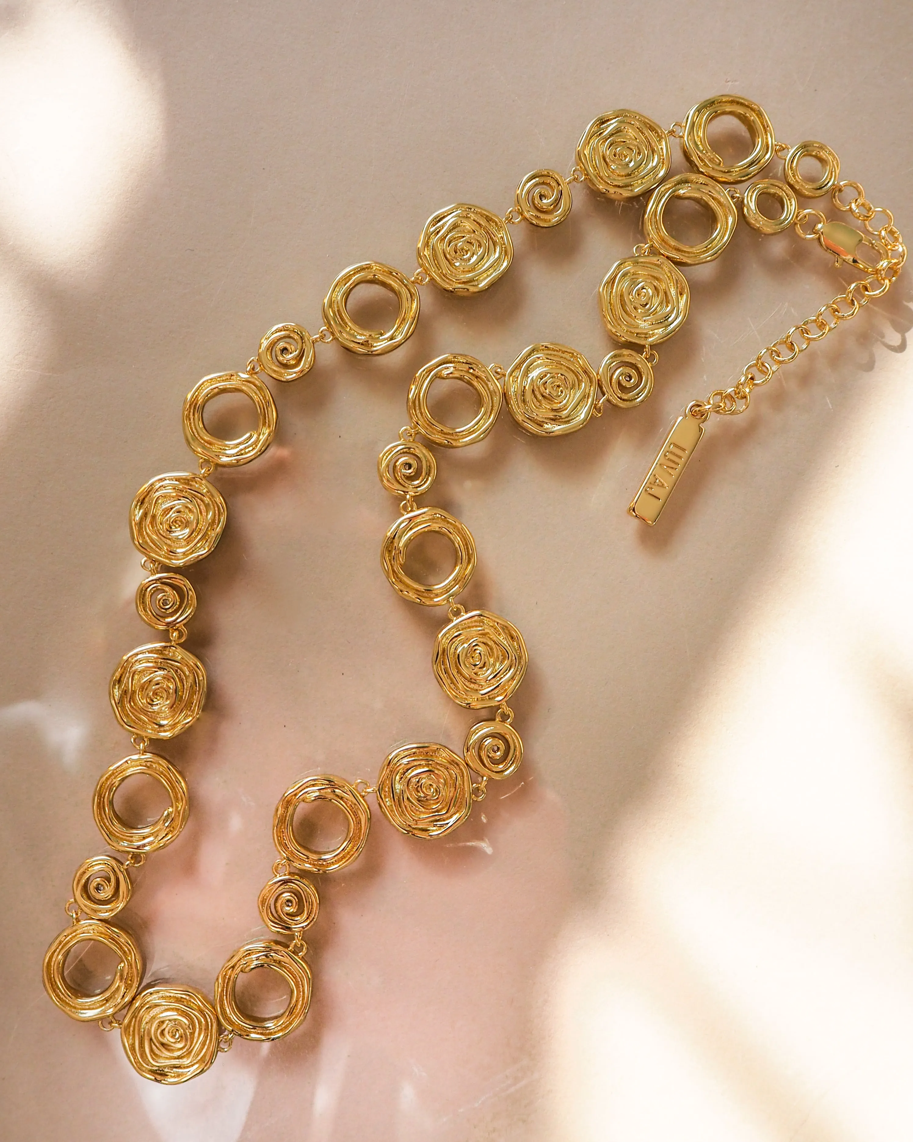 Rosette Coil Link Necklace- Gold