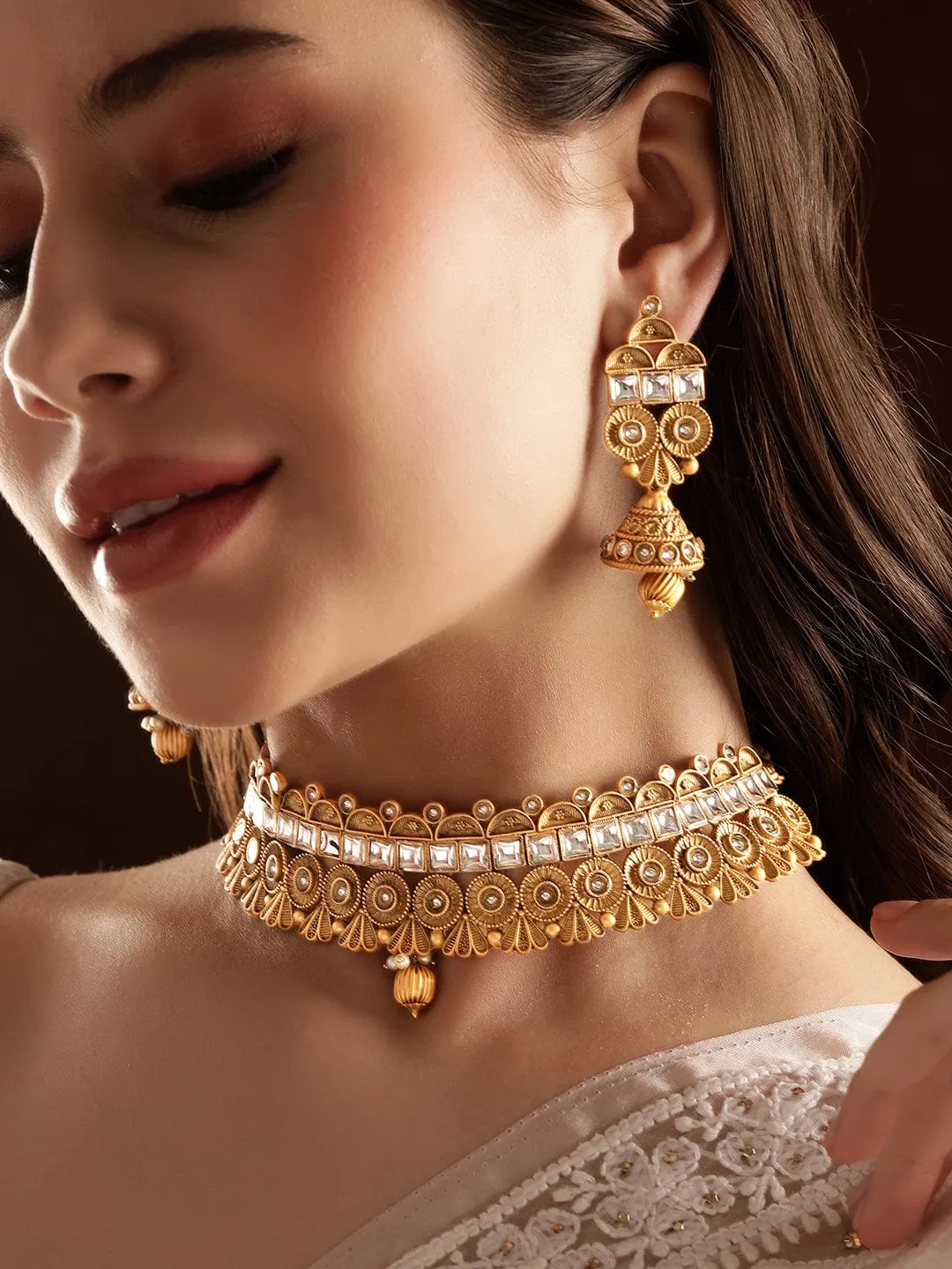 Rubans Exquisite Gold-toned choker set with white stone accents