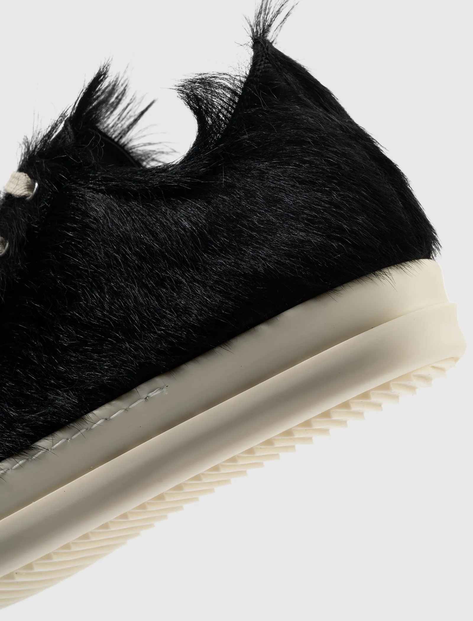 SCARPE LOW FUR SNEAKERS BLACK/MILK