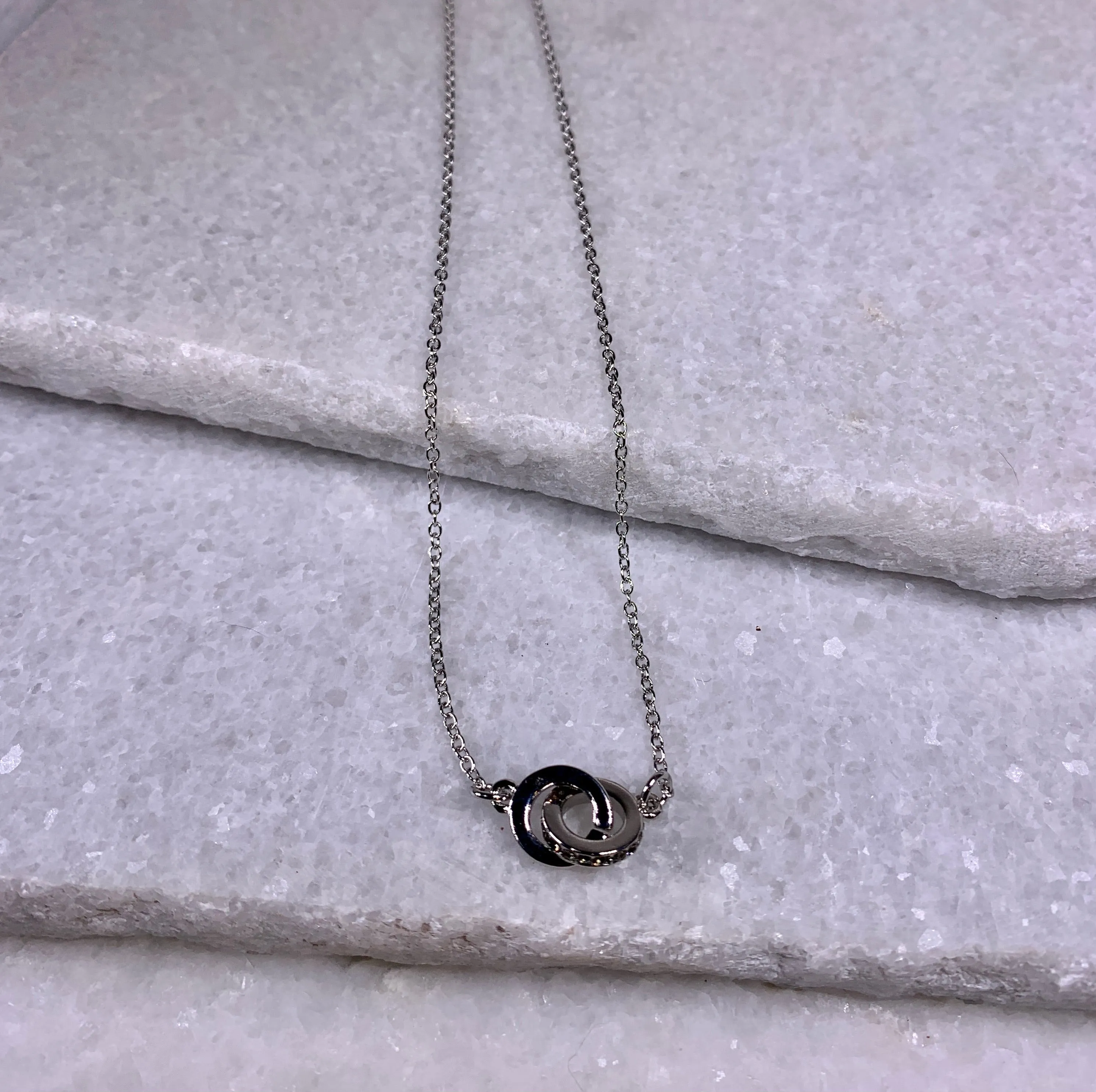 Silver Interlocking Rings Necklace