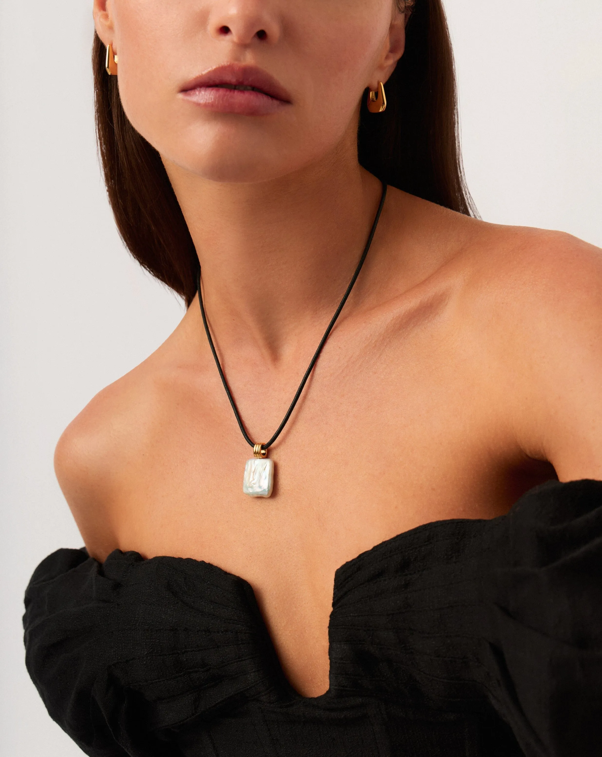 Square Pearl Pendant Cord Necklace | 18k Gold Plated Vermeil/Pearl