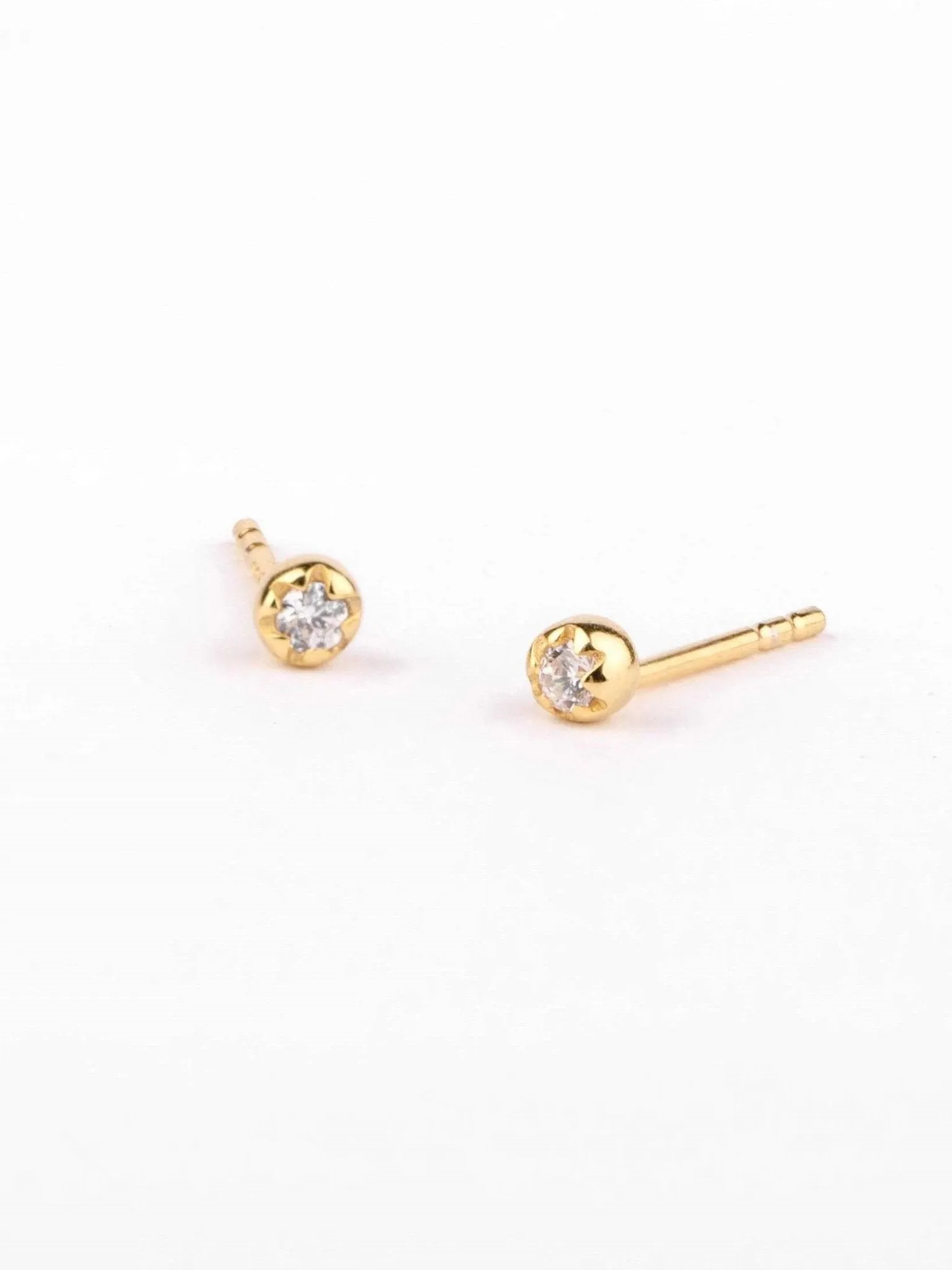 Sur Stud Earrings