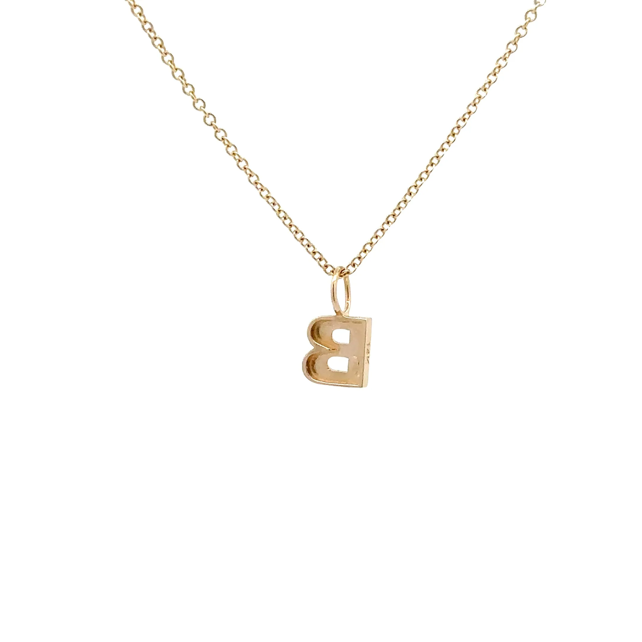 WD1306 14kt Yellow Gold Uppercase A-Z Letter Pendants